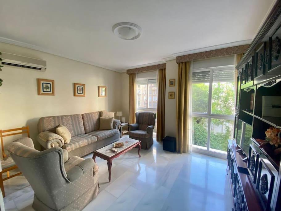 Rentalsevilla Luis De Morales Экстерьер фото